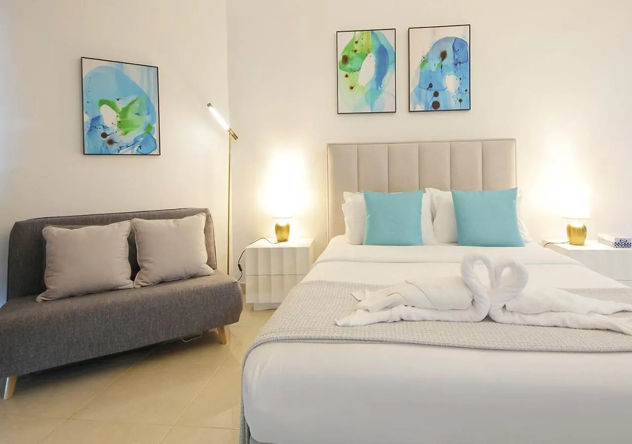 Breathtaking Views High Floor Near Metro Station Apartment Dubai