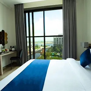 Hotel Grand Kingsgate Jaddaf Waterfront By Millennium, Dubai